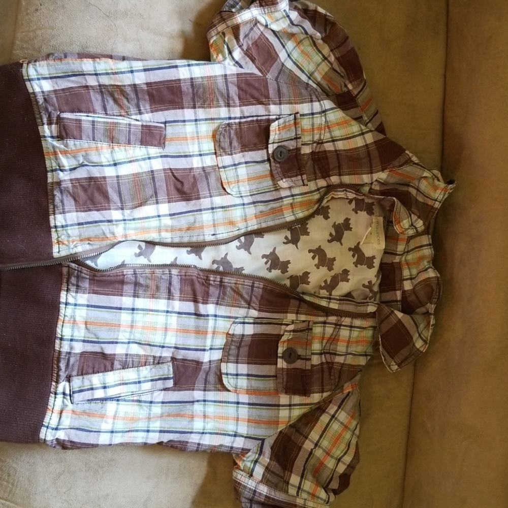 Zip up over shirt
